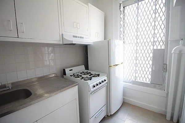 Rented by Nest Seekers International | media 2