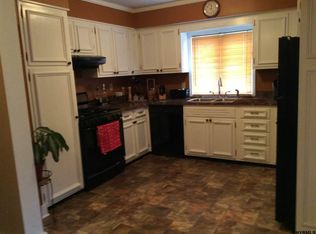 14 Lake Rd, Albany, NY 12205