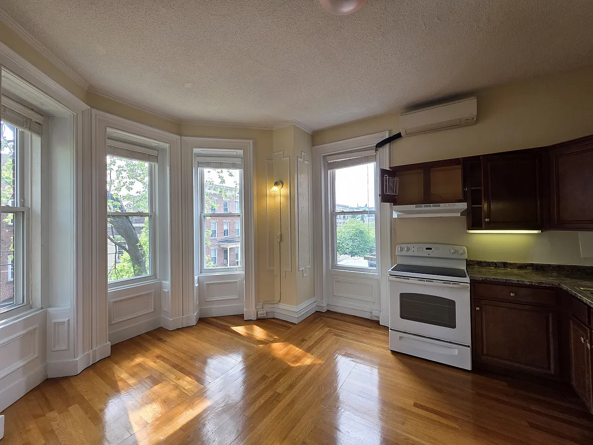 Building Photo - 224 Wooster St #L2