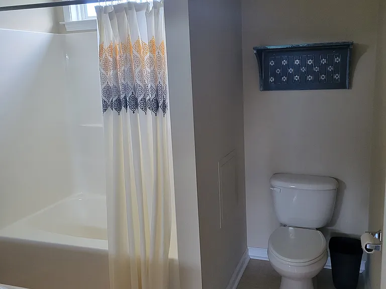 110 Amethyst Dr — Photo 25