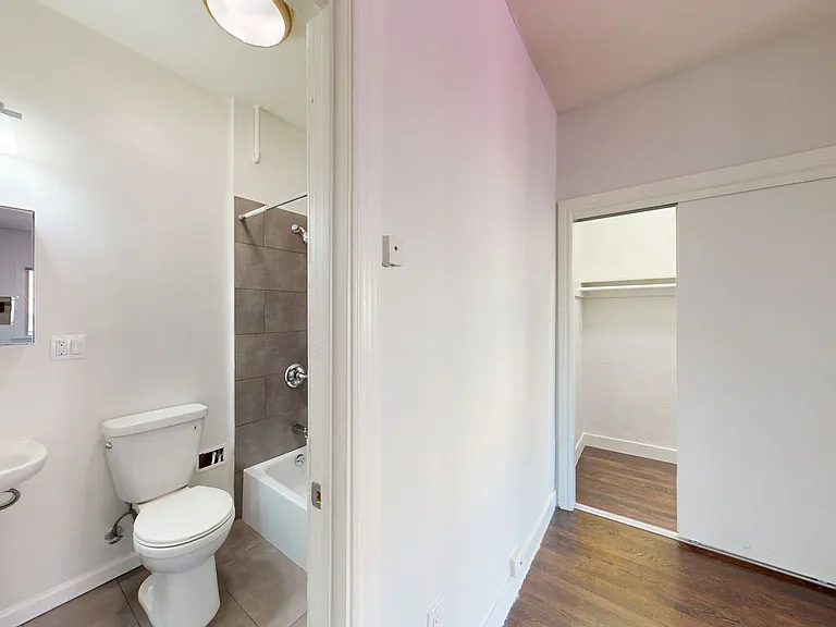 509 Sycamore St — Photo 13