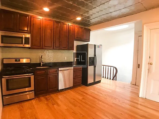 Rented by Highline Residential | media 21