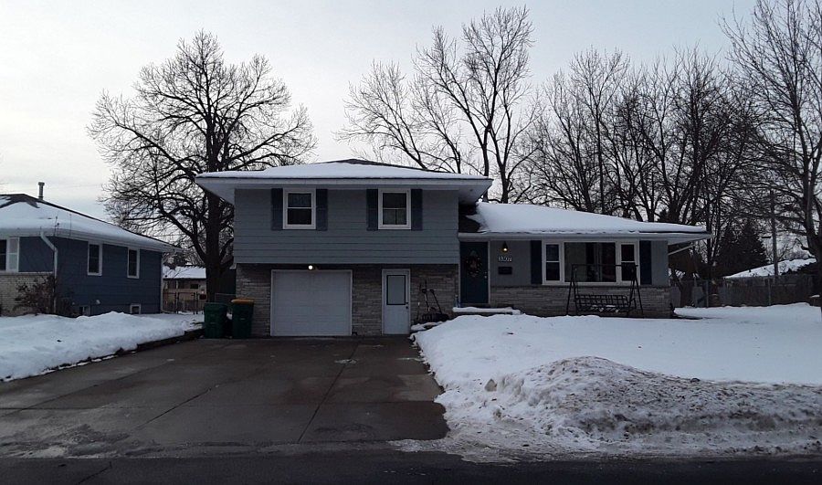 3307 62nd Ave N Brooklyn Center Mn 55429 Zillow