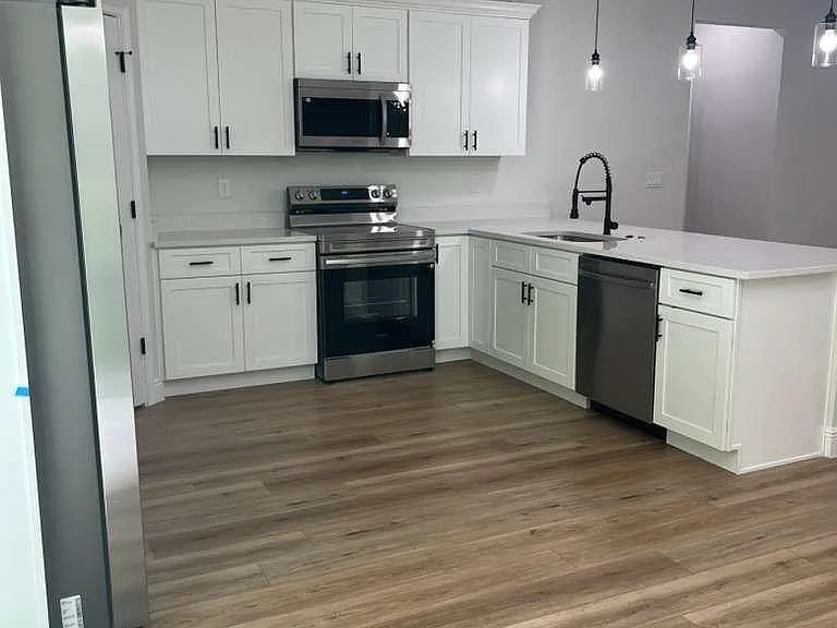 10990 N Adler Dr — Photo 3