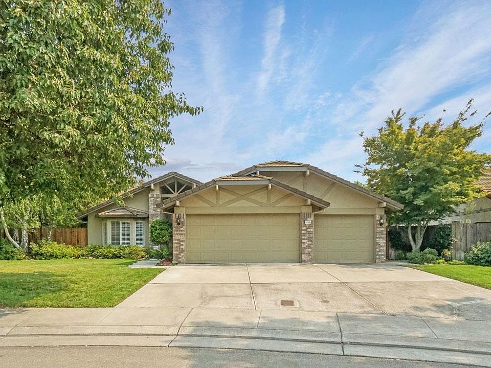 1st image of 9248 Twin Brooks Ln