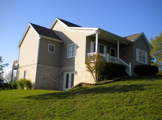 1187 Twin Falls Rd, Byrdstown, TN 38549