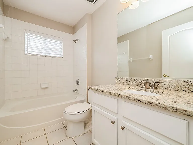 7002 Crown Lake Dr — Photo 15