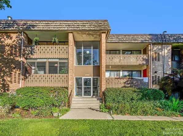 2132 Pauline Blvd, Ann Arbor, MI 48103