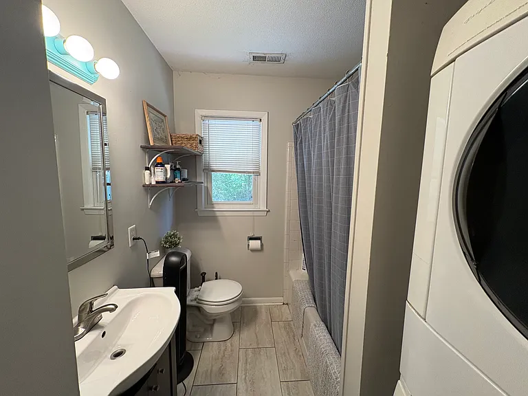5 Howell St #4 — Photo 8