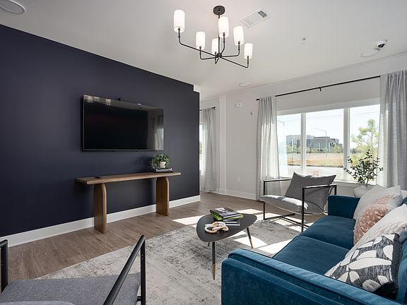 2nd image of 3339 SW 74th St #105