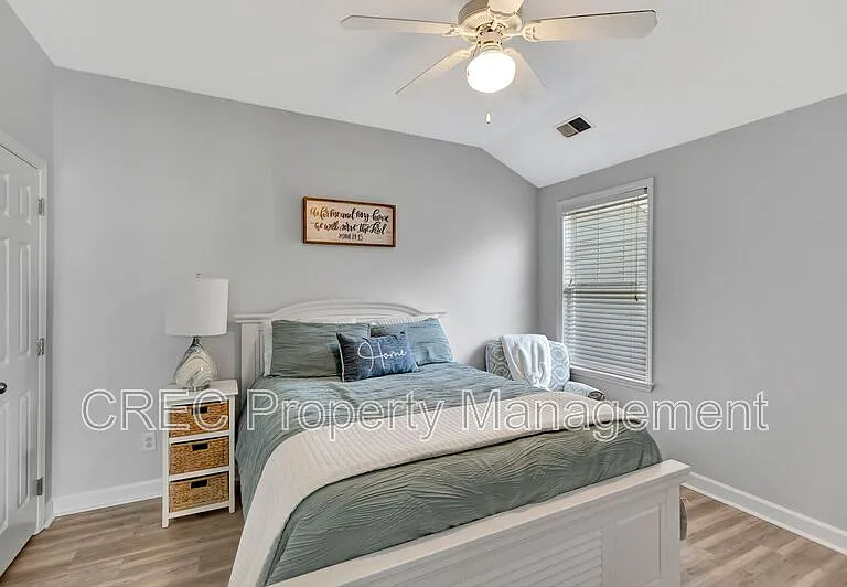 147 Palm Cove Way — Photo 21