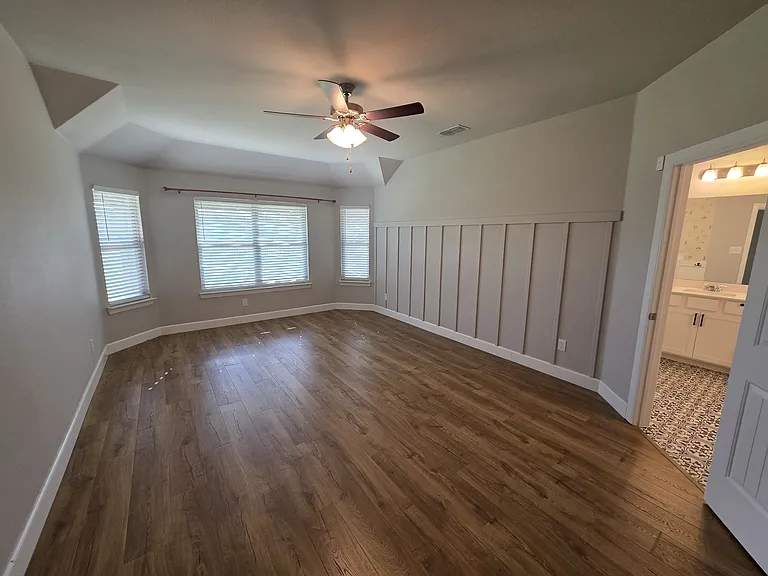 11745 Wulstone Rd — Photo 17