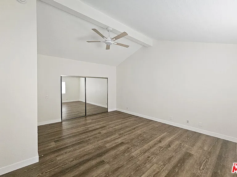 7556 Thousand Oaks Dr — Photo 22
