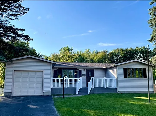 511 Sunflower Dr Photo 1