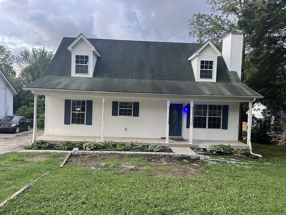1st image of 1810 Mars St