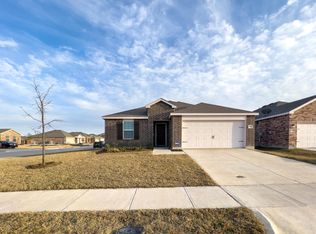 1025 Callahan Dr, Forney, TX 75126