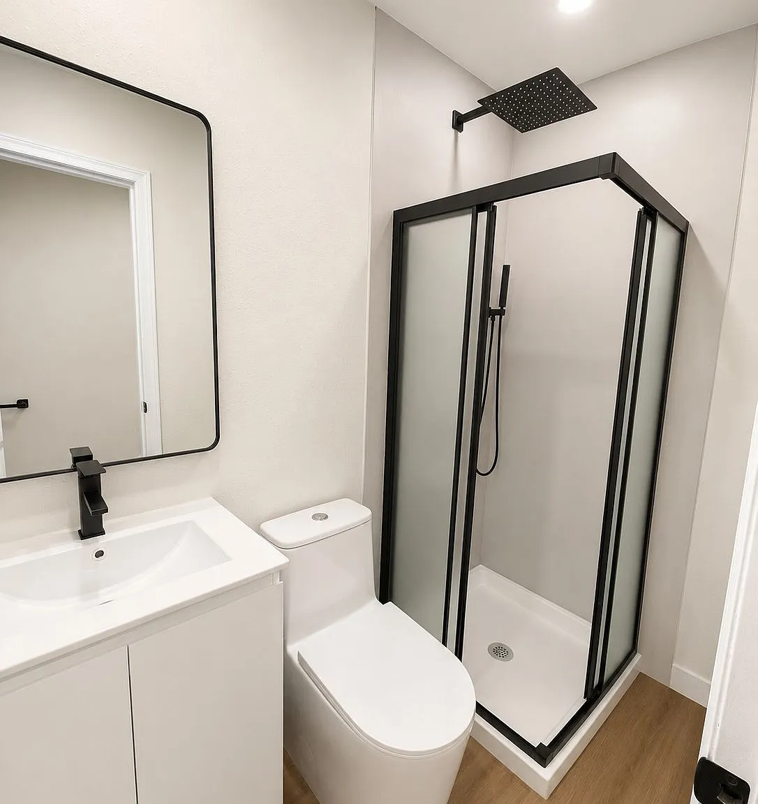 1 bed, 350 sqft, $950 — Photo 3