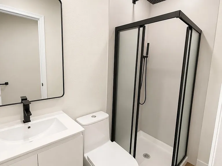 7202 N Center Dr #8 — Photo 3