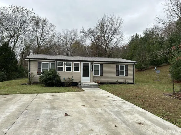 3711 S State Road 162, Huntingburg, IN 47542