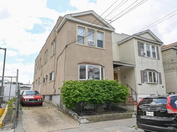 60-98 60th Road, Maspeth, NY 11378