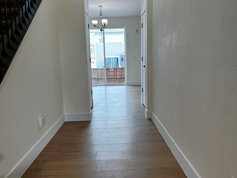 10531 Rutledge St — Photo 5