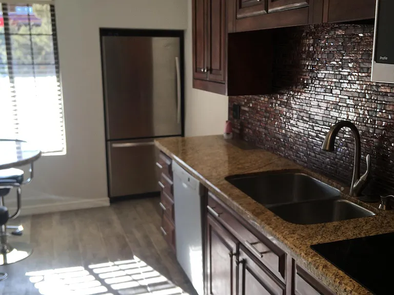 1007 Tower Butte Rd #7 — Photo 2