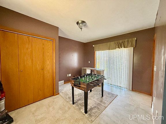 4th image of 6363 N 5th St