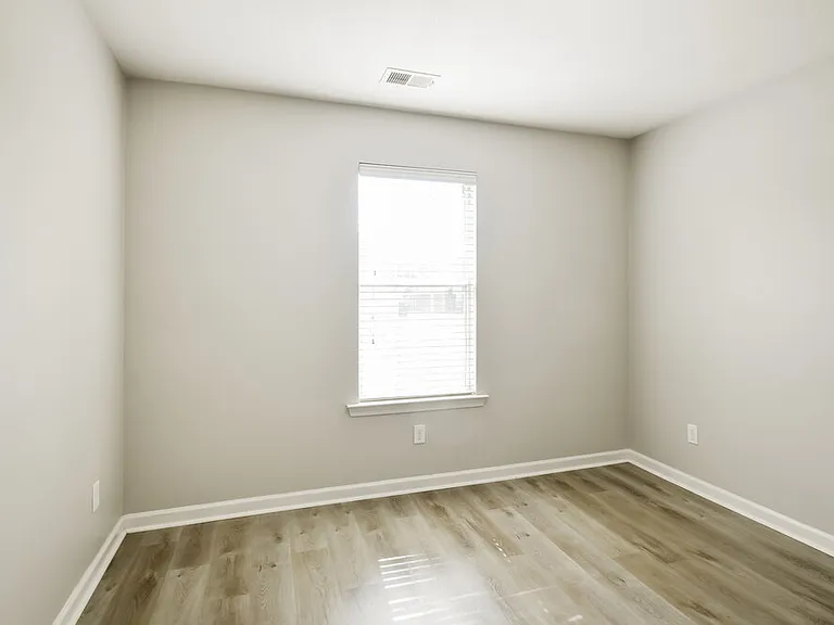 9069 Gavin Dr — Photo 14