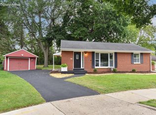 3675 S Taylor COURT, Milwaukee, WI 53207