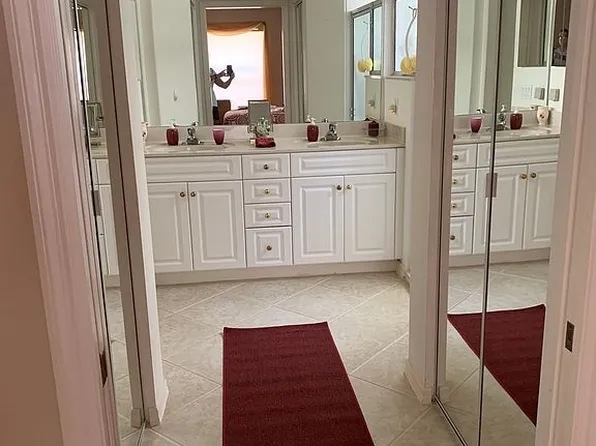 8467 Ibis Cove Cir, Naples, FL 34119