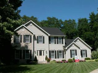 52055 Woodhaven Ct, Granger, IN