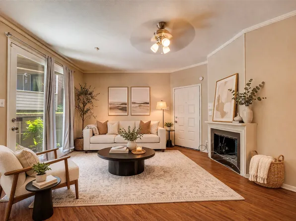 8545 Midpark Rd #47, Dallas, TX 75240