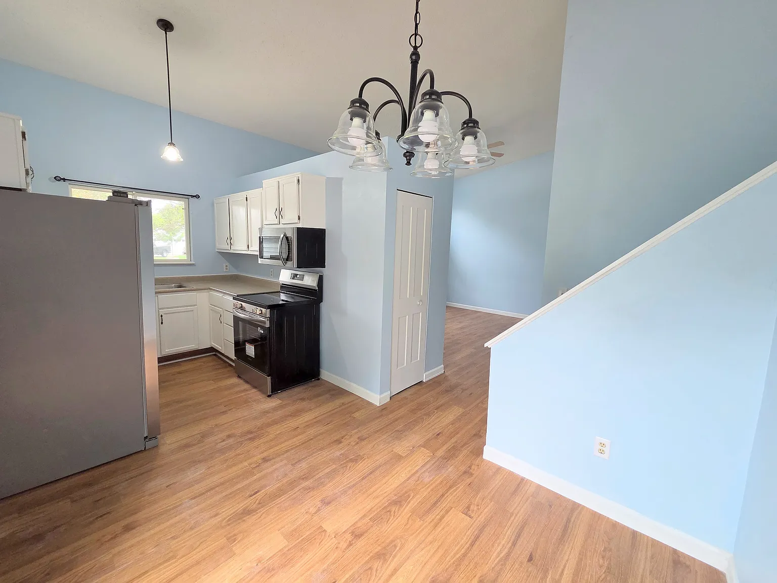 3 bed, 1536 sqft, $1,795 — Photo 3