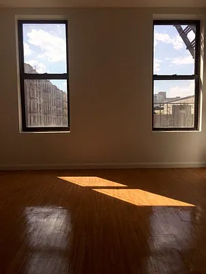 Rented by Bohemia Realty Group | media 10