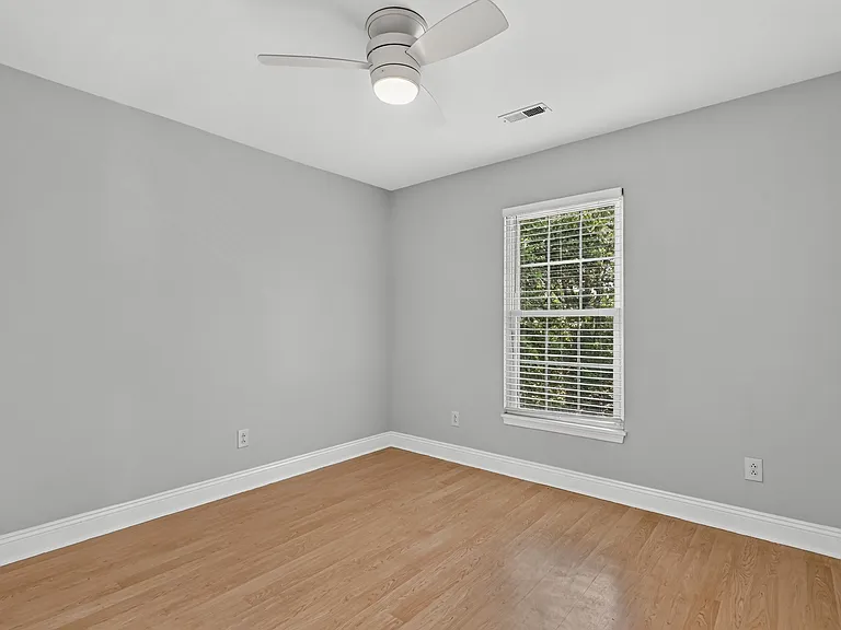 271 Paw Paw Dr — Photo 28