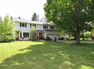 1891 Penobscot Dr, Okemos, MI