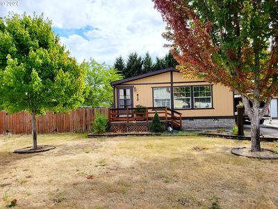 610 SE Riverside Dr, Myrtle Creek, OR, 97457