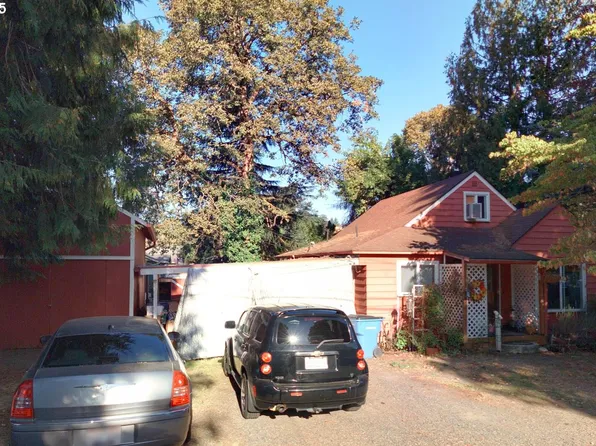 1061 5th St, Washougal, WA 98671