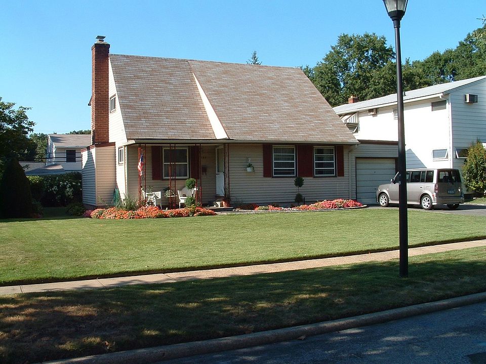 1st image of 183 Meadow St