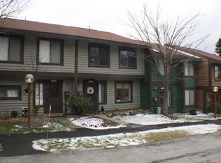 559 Pine Ct, Hidden Valley, PA 15502