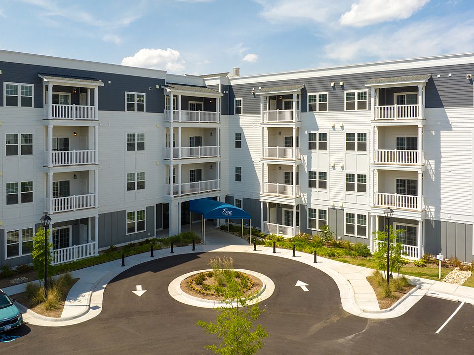 Building Photo 2