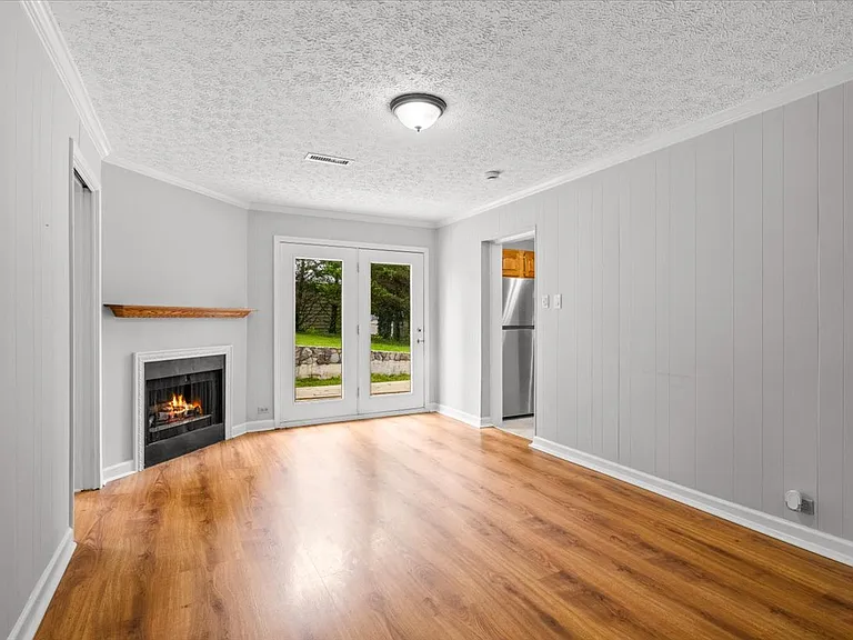 119 Newberry Cir — Photo 6