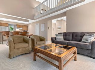 5559 Golfview Ct APT 44, Williamsburg, MI 49690