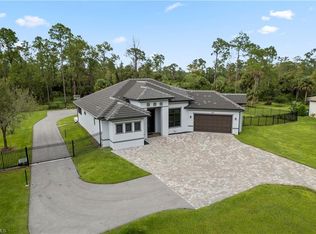 1819 20th Ave NE, Naples, FL 34120