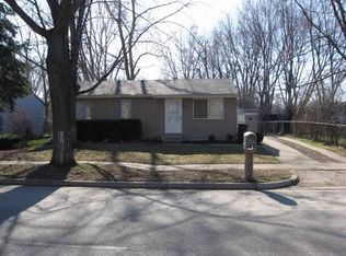 5 Metroview Ct, Ann Arbor, MI 48108