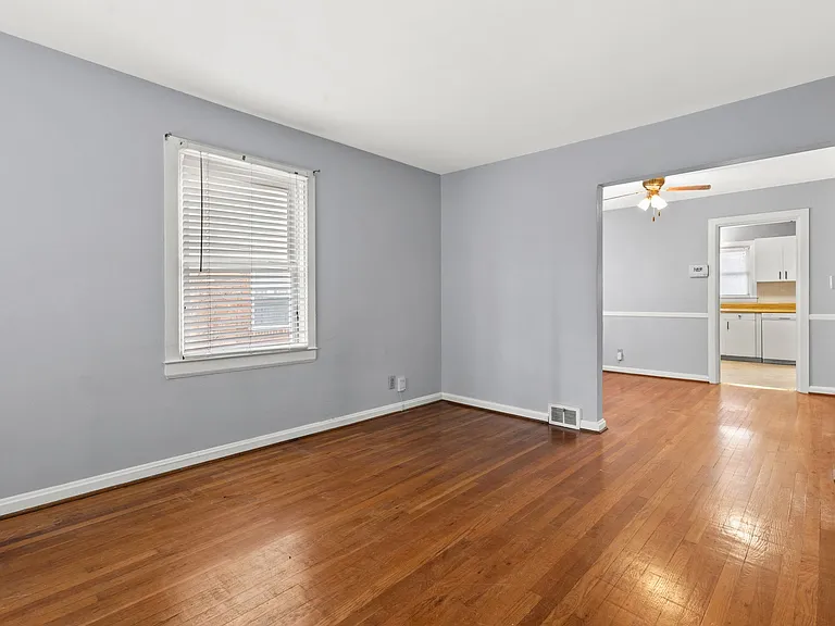 131 Lackawanna Rd #1/2 — Photo 4