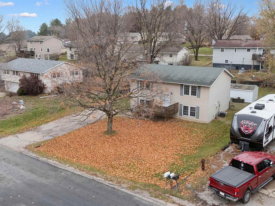 1st image of 68 Sunny Hill Dr