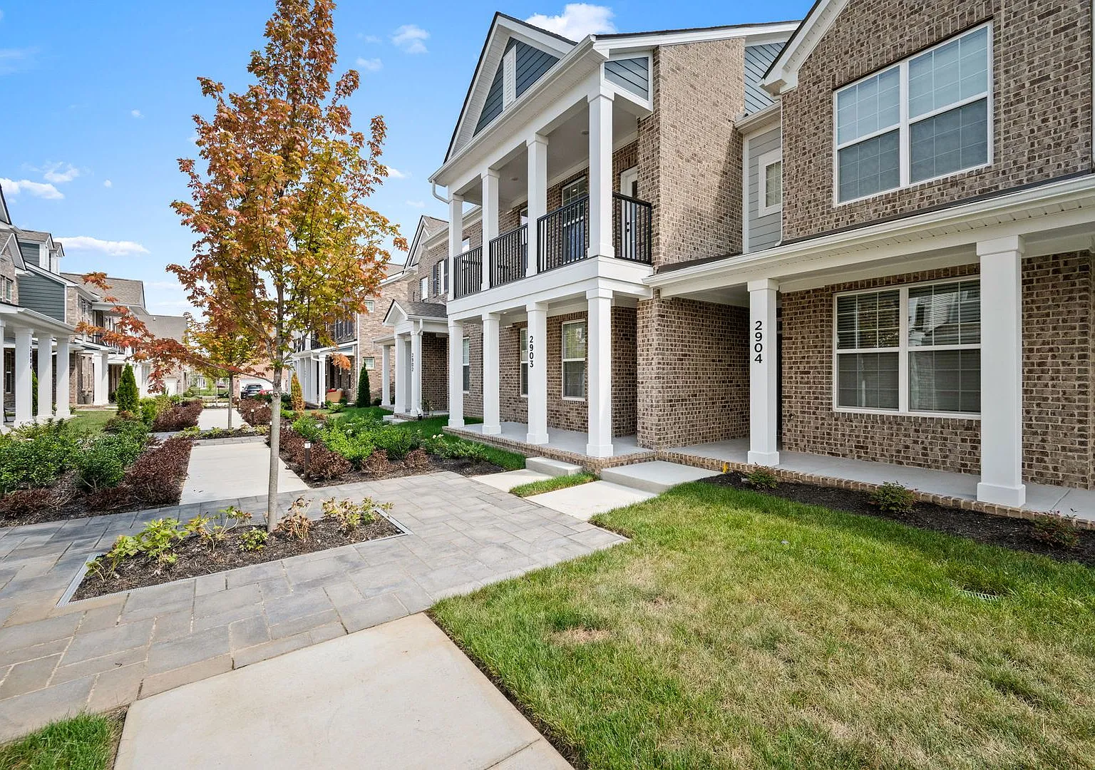 Luxury Townhome- Clari Park — Photo 2