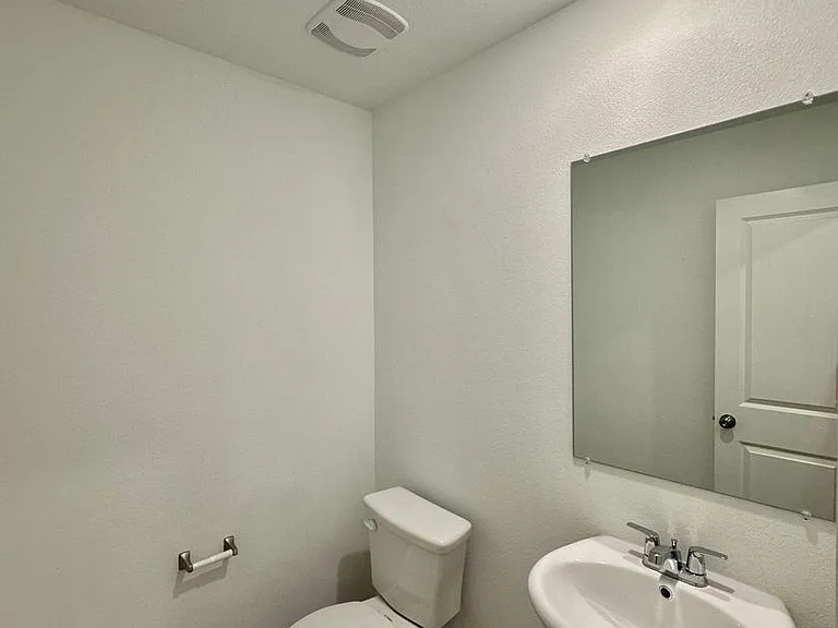 1513 Good Prairie Ave — Photo 13