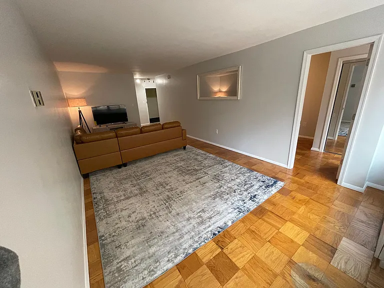 2030 F St NW #301 — Photo 8